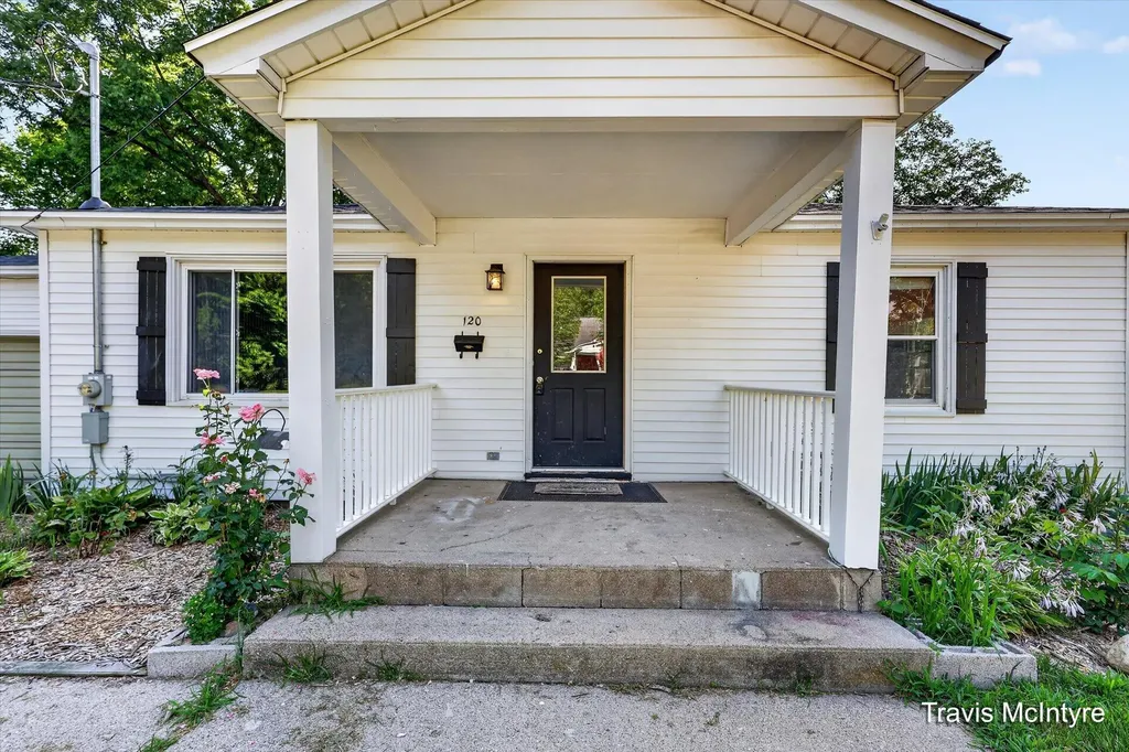 120 Adams Street Allegan City MI 49010