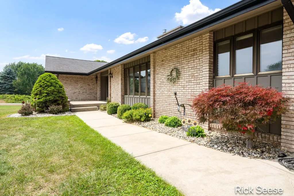 7290 Wingeier Avenue SE Bowne Township MI 49302