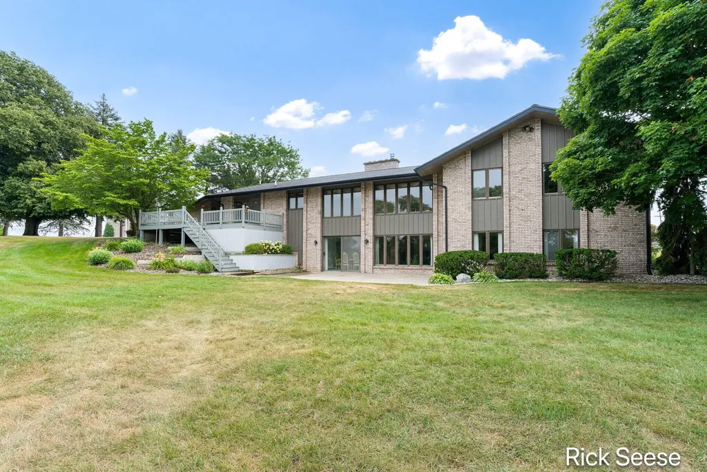 7290 Wingeier Avenue SE Bowne Township MI 49302