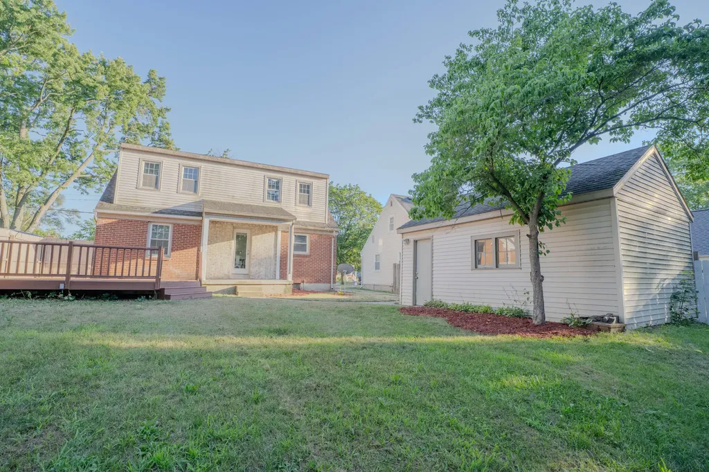 1503 Ardmore Street SE Grand Rapids City MI 49507