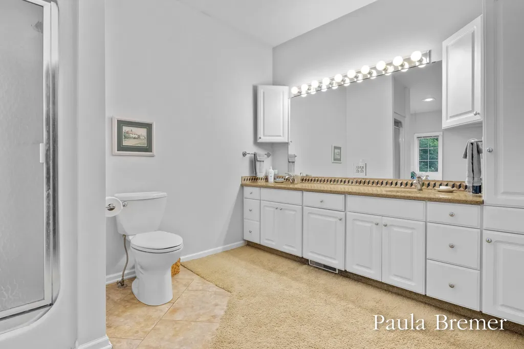 5429 Grand Valley Court NE Ada Township MI 49301