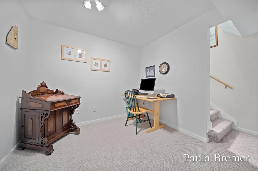 5429 Grand Valley Court NE Ada Township MI 49301
