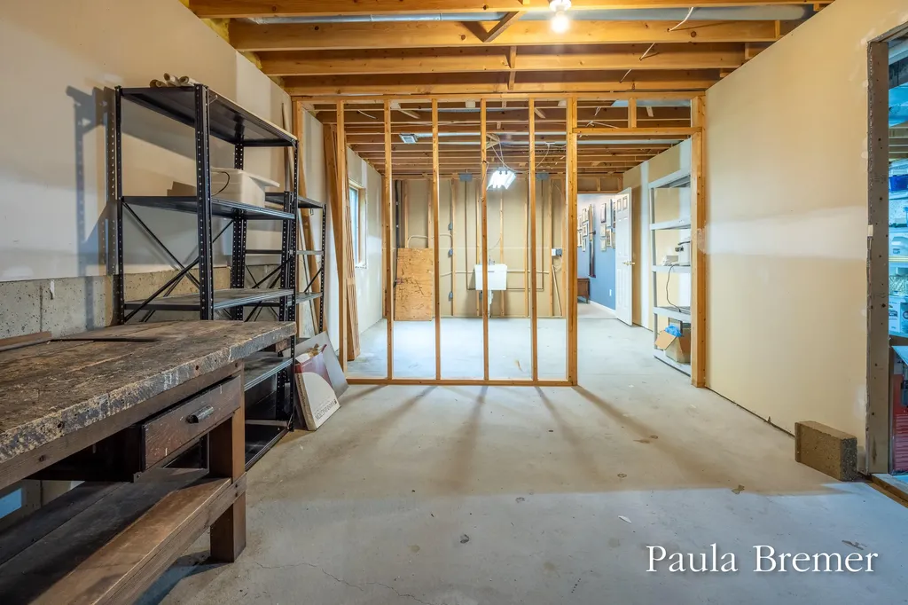 5429 Grand Valley Court NE Ada Township MI 49301