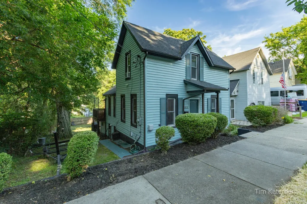 853 Prospect Avenue NE Grand Rapids City MI 49503