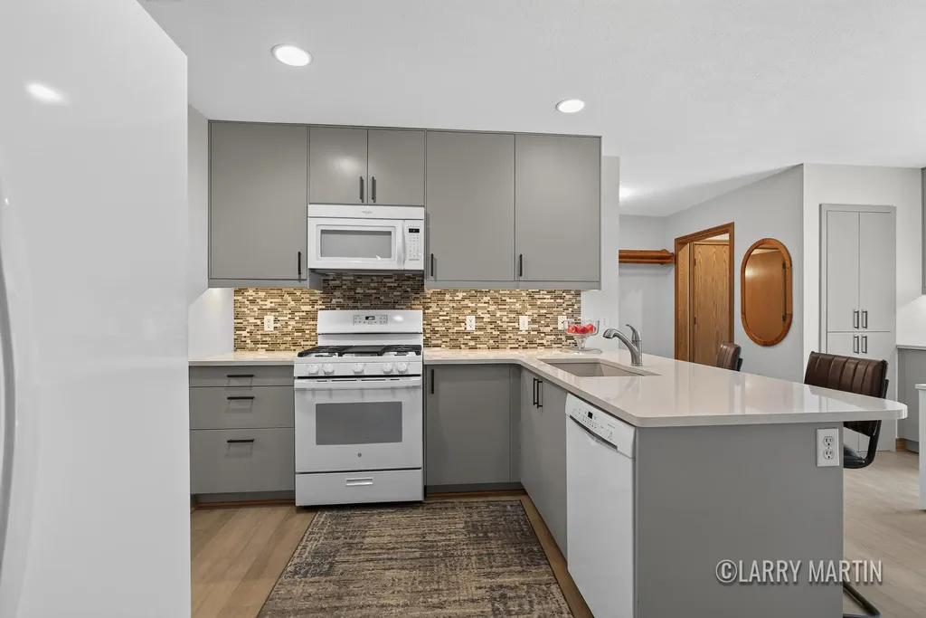 4256 Del Mar Drive SW Wyoming City MI 49418