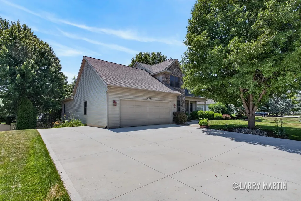 4256 Del Mar Drive SW Wyoming City MI 49418