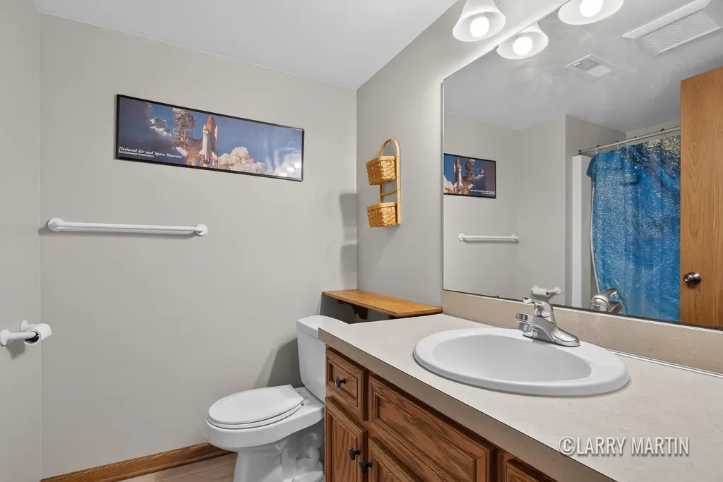4256 Del Mar Drive SW Wyoming City MI 49418