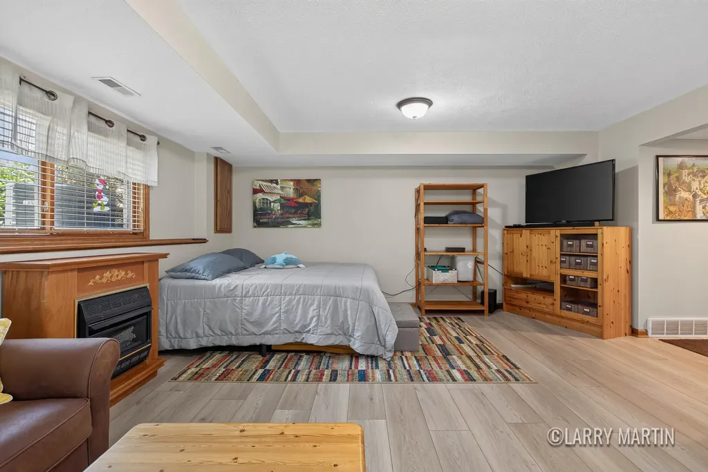 4256 Del Mar Drive SW Wyoming City MI 49418