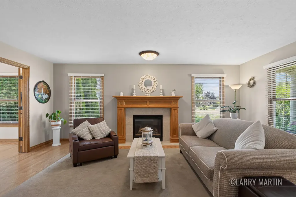 4256 Del Mar Drive SW Wyoming City MI 49418