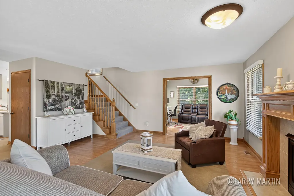 4256 Del Mar Drive SW Wyoming City MI 49418