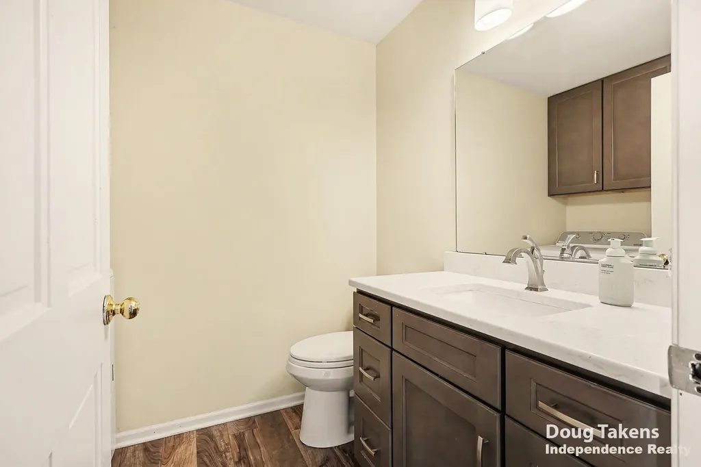 1755 Secretariat Drive SE Kentwood City MI 49546
