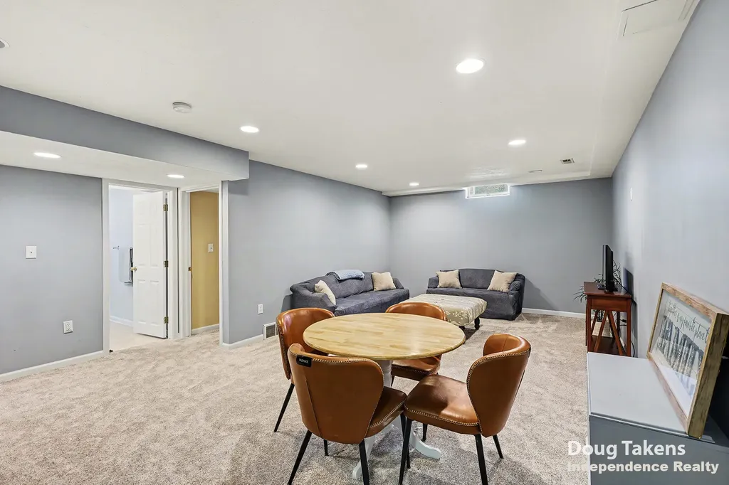1755 Secretariat Drive SE Kentwood City MI 49546