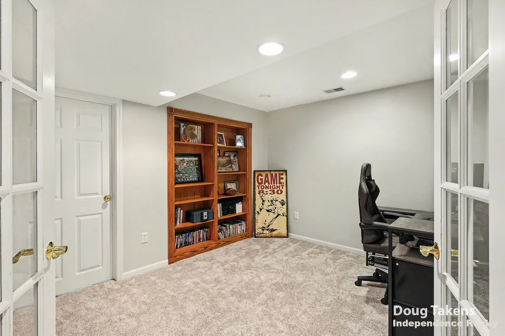 1755 Secretariat Drive SE Kentwood City MI 49546