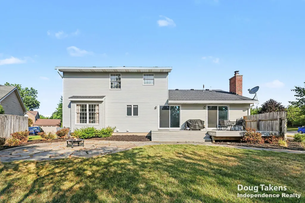 1755 Secretariat Drive SE Kentwood City MI 49546