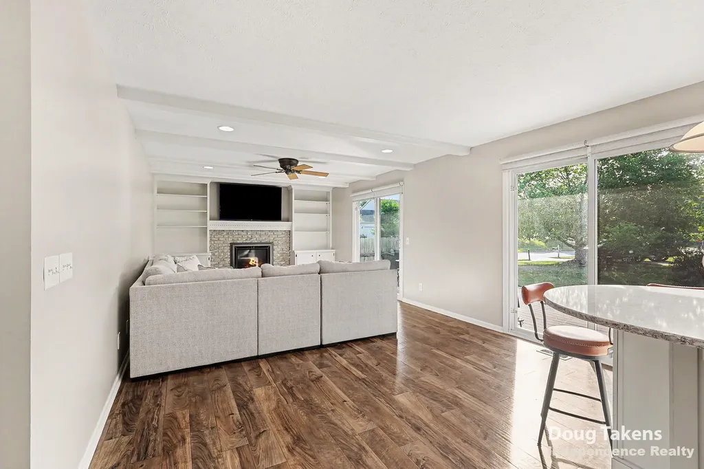 1755 Secretariat Drive SE Kentwood City MI 49546