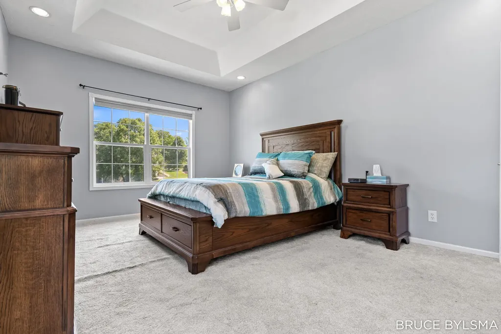6100 Sunningdale Drive Georgetown Charter Township MI 49426