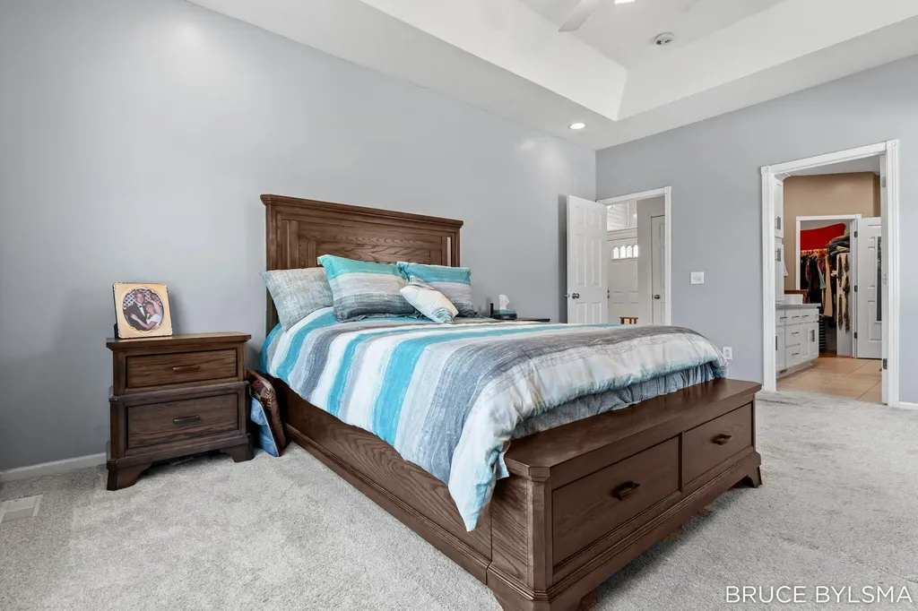 6100 Sunningdale Drive Georgetown Charter Township MI 49426