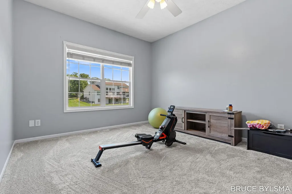 6100 Sunningdale Drive Georgetown Charter Township MI 49426
