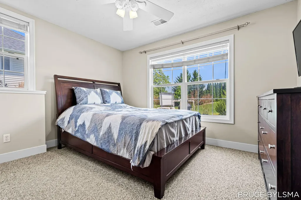 6100 Sunningdale Drive Georgetown Charter Township MI 49426