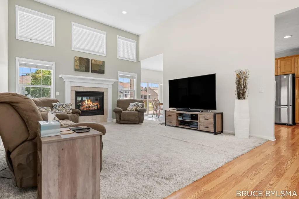 6100 Sunningdale Drive Georgetown Charter Township MI 49426