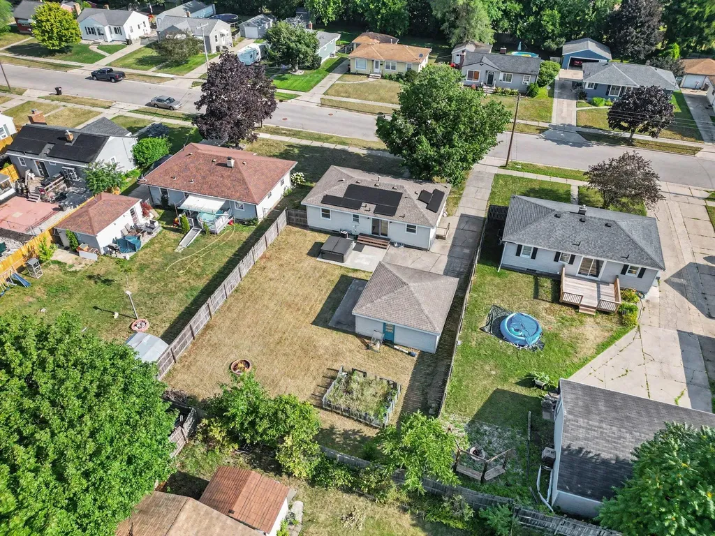 650 Oakcrest Street SW Wyoming City MI 49509