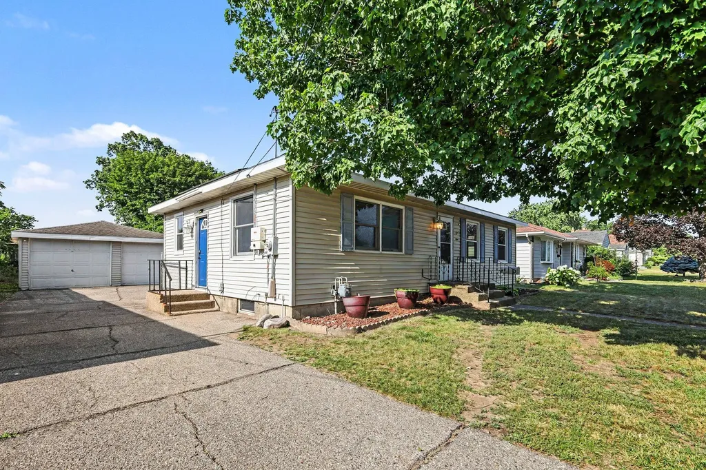 650 Oakcrest Street SW Wyoming City MI 49509