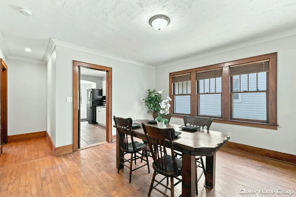 147 Graceland Street NE Grand Rapids City MI 49505