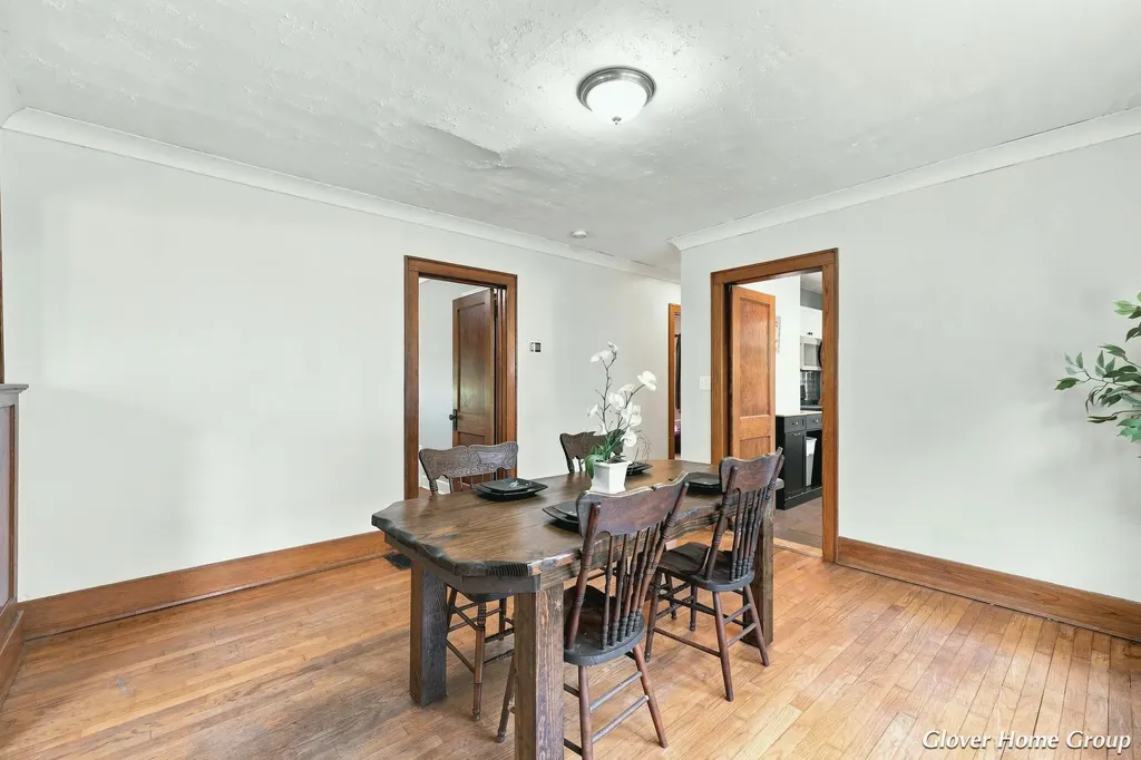 147 Graceland Street NE Grand Rapids City MI 49505