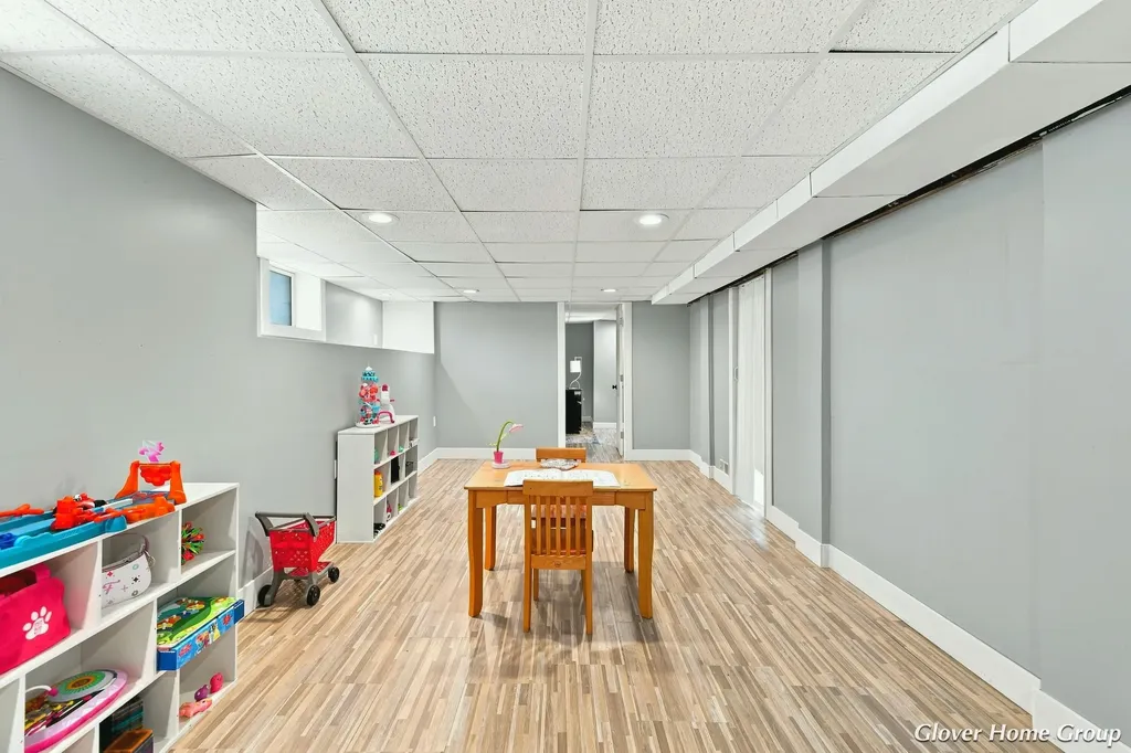 147 Graceland Street NE Grand Rapids City MI 49505