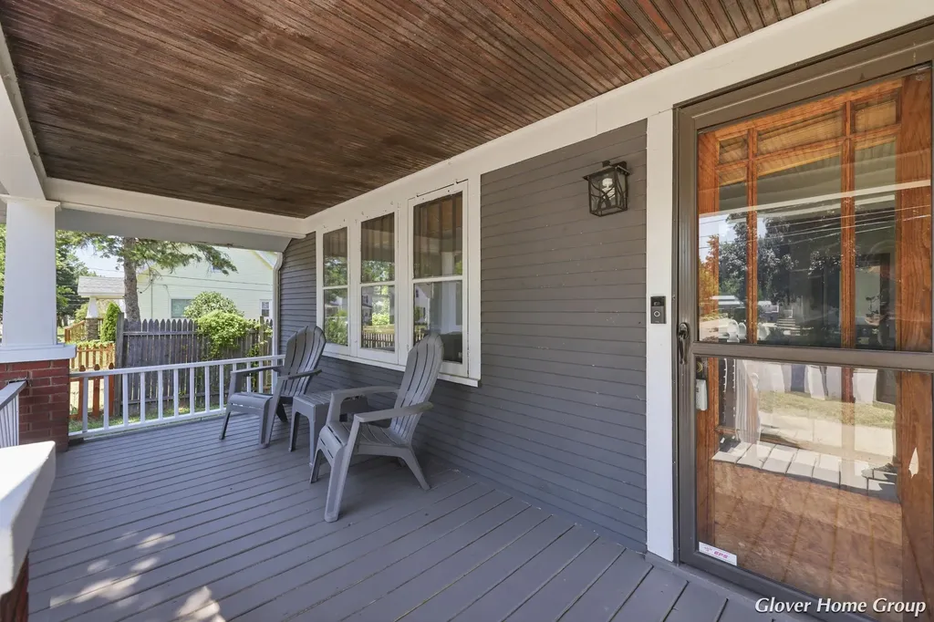 147 Graceland Street NE Grand Rapids City MI 49505