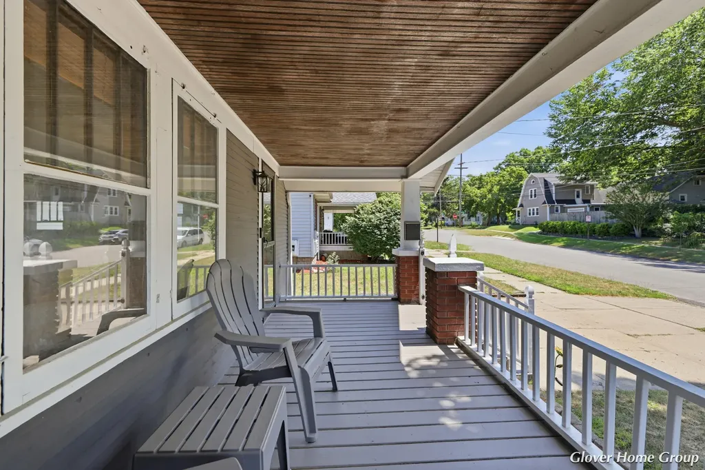 147 Graceland Street NE Grand Rapids City MI 49505