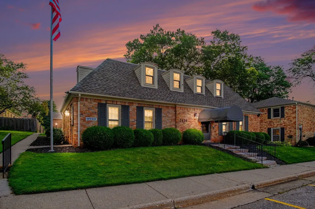 2432 Village Drive SE Grand Rapids City MI 49506