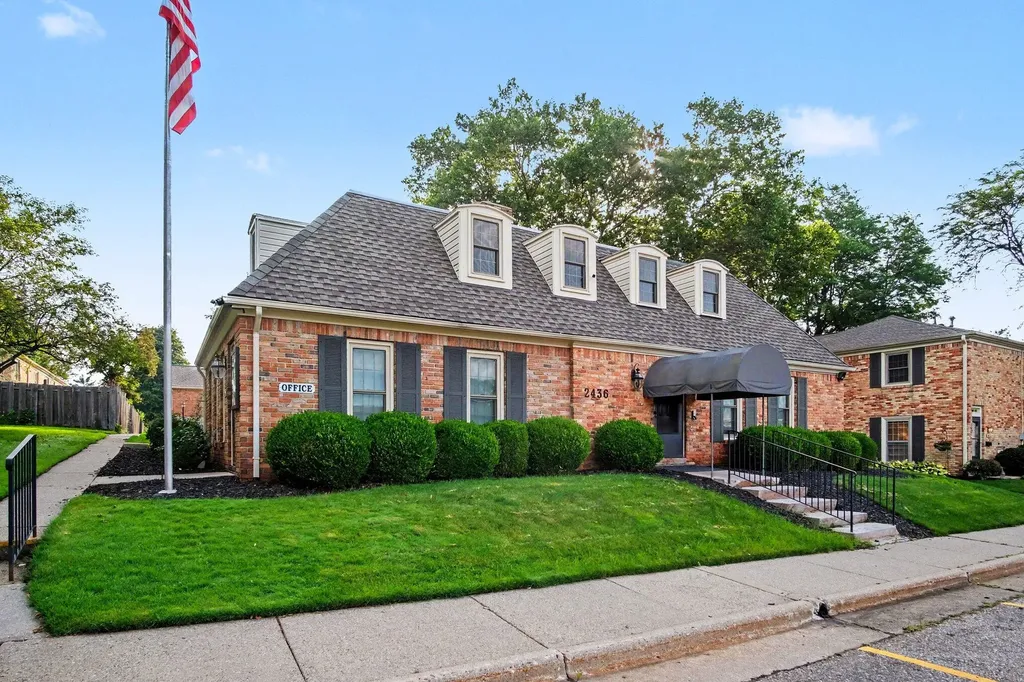 2432 Village Drive SE Grand Rapids City MI 49506