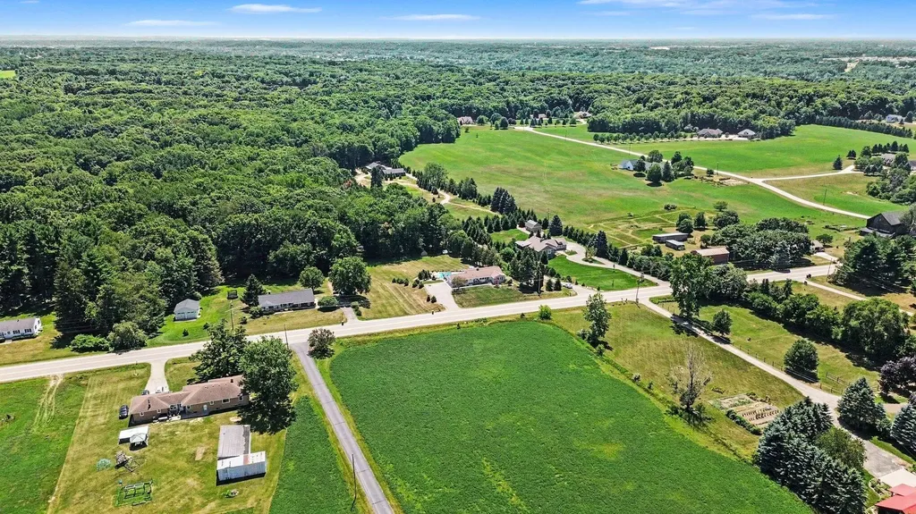 2770 Leonard Street Tallmadge Charter Township MI 49435