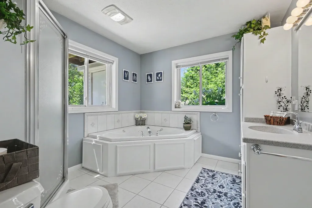 2770 Leonard Street Tallmadge Charter Township MI 49435