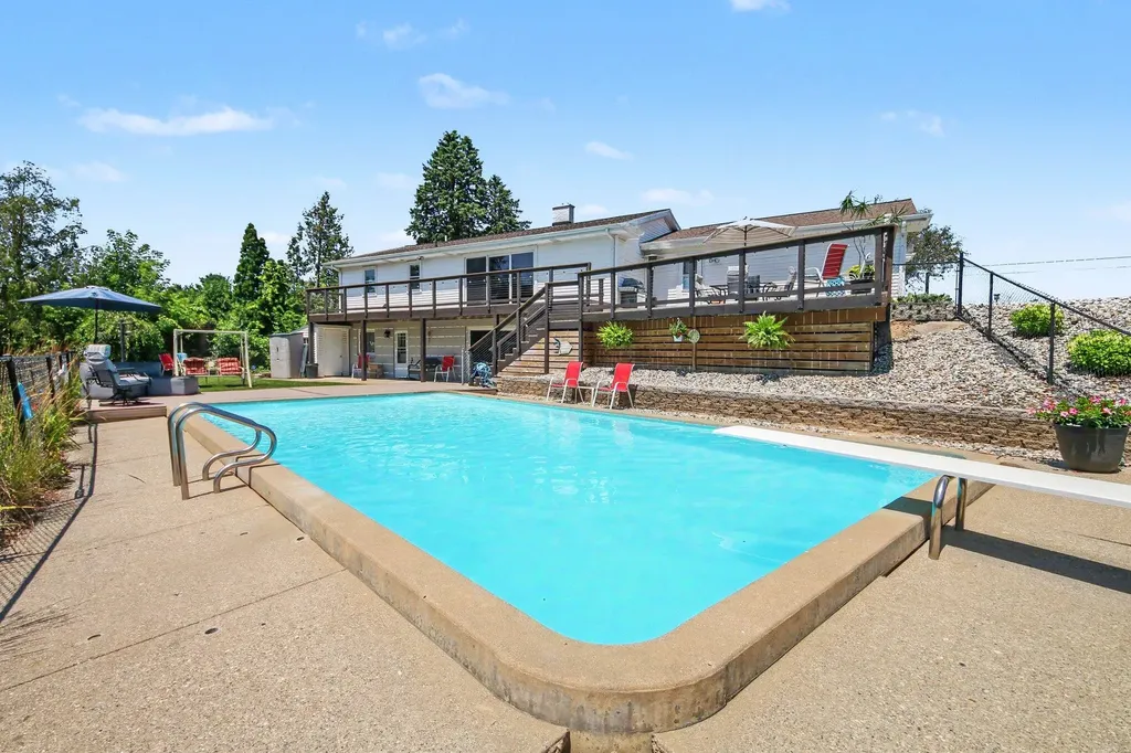 2770 Leonard Street Tallmadge Charter Township MI 49435
