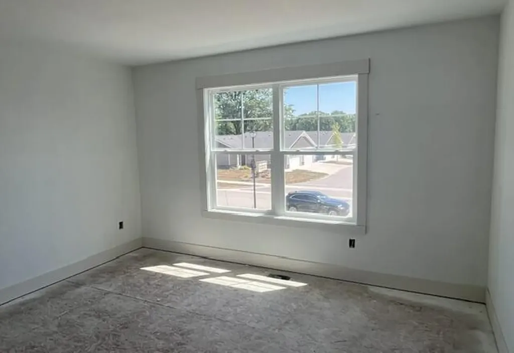 671 Waterford Village Drive NW Walker City MI 49534