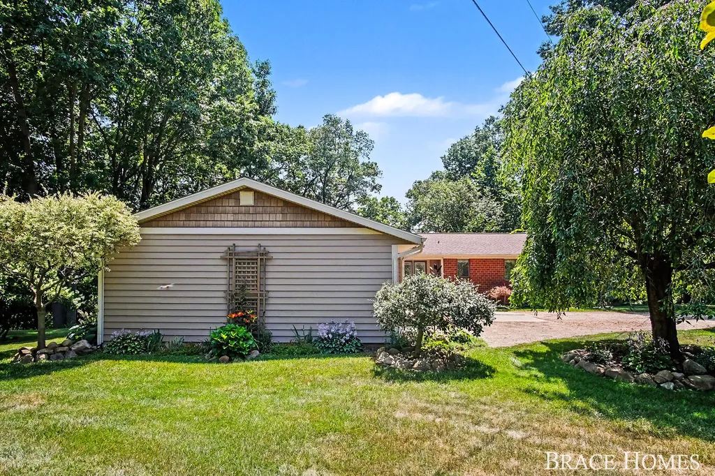 3050 Kenyon Lane Thornapple Township MI 49333