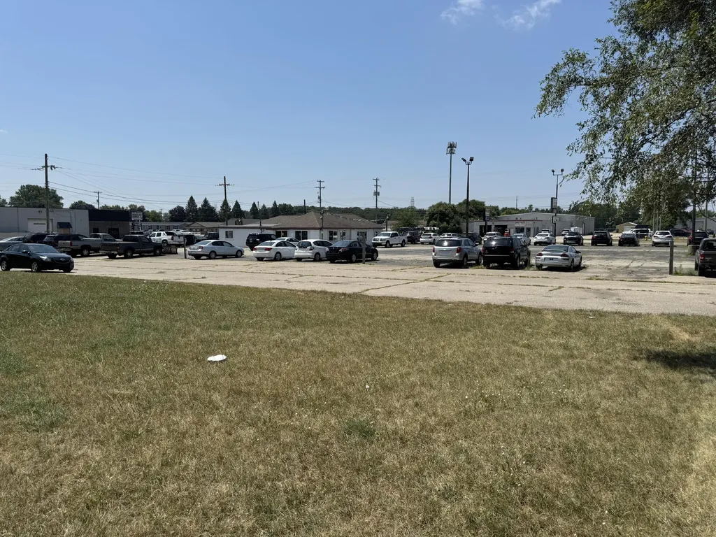 5740 Division Avenue S Kentwood City MI 49548