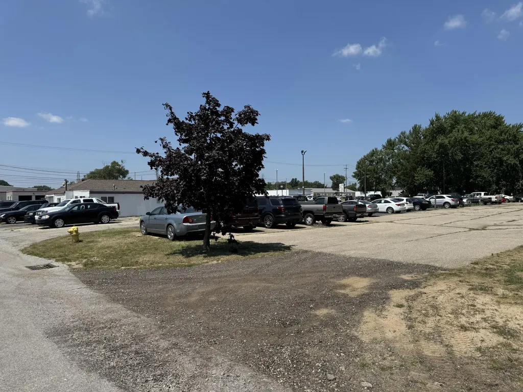 5740 Division Avenue S Kentwood City MI 49548