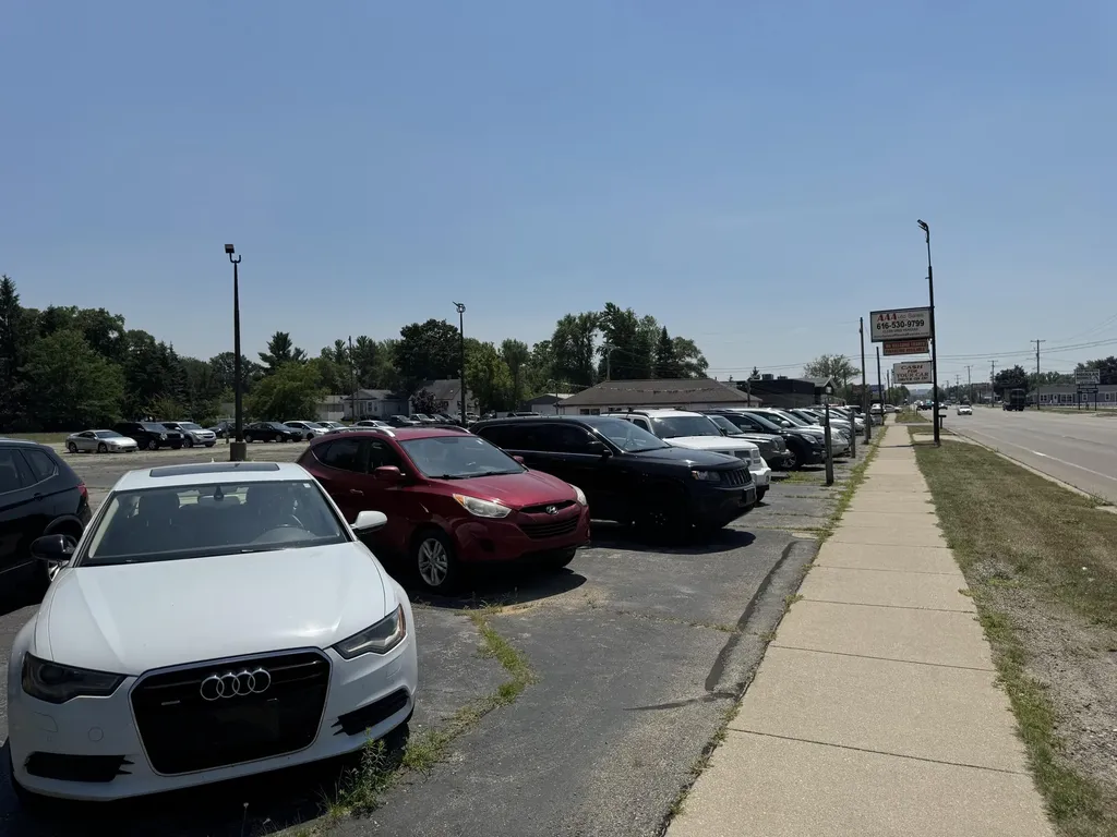 5740 Division Avenue S Kentwood City MI 49548