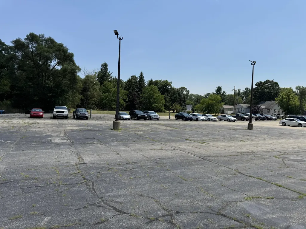 5740 Division Avenue S Kentwood City MI 49548