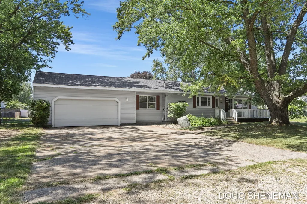1197 Beechwood Drive Georgetown Charter Township MI 49428