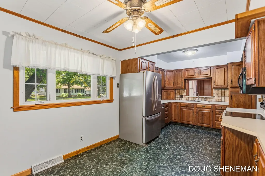 1197 Beechwood Drive Georgetown Charter Township MI 49428