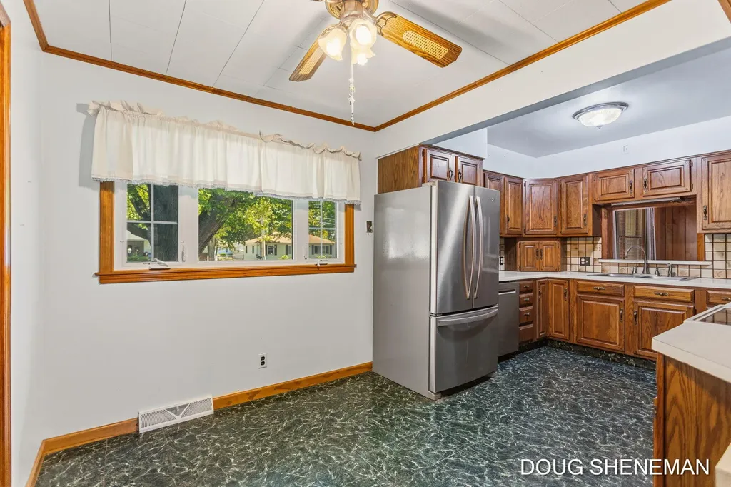 1197 Beechwood Drive Georgetown Charter Township MI 49428