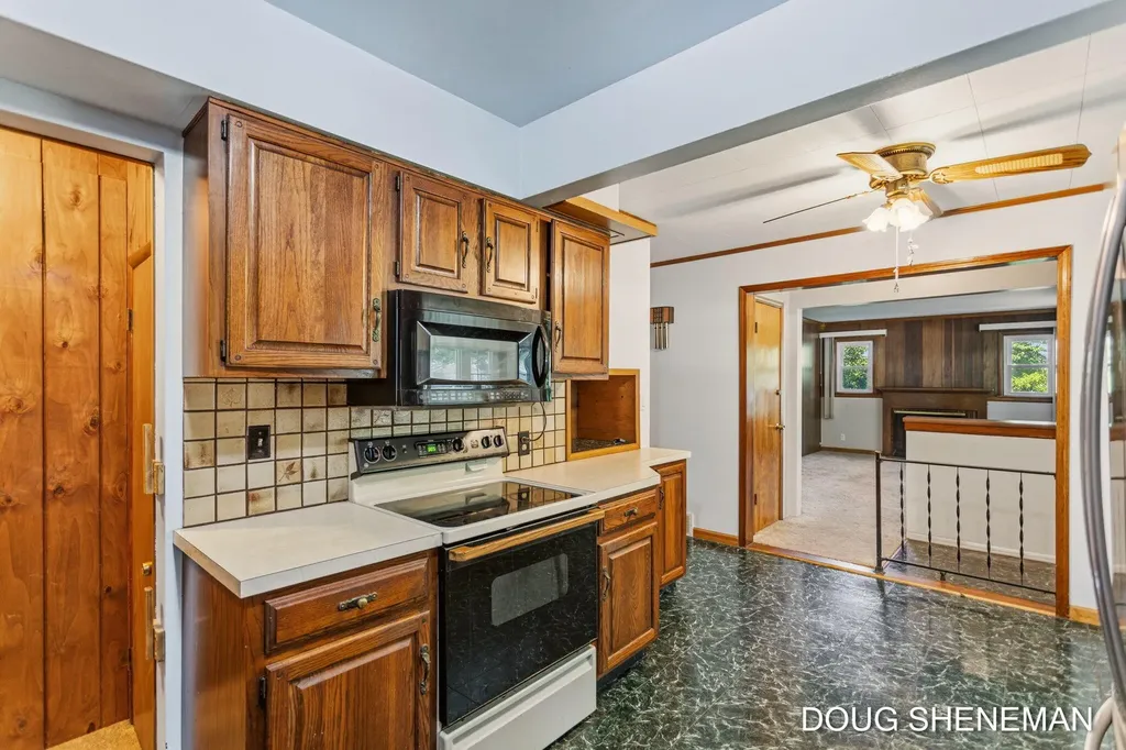1197 Beechwood Drive Georgetown Charter Township MI 49428