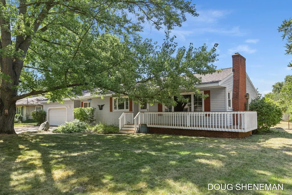 1197 Beechwood Drive Georgetown Charter Township MI 49428