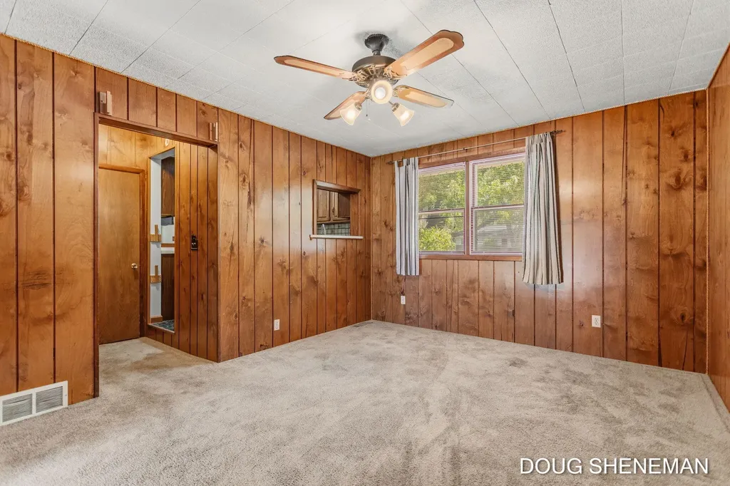 1197 Beechwood Drive Georgetown Charter Township MI 49428