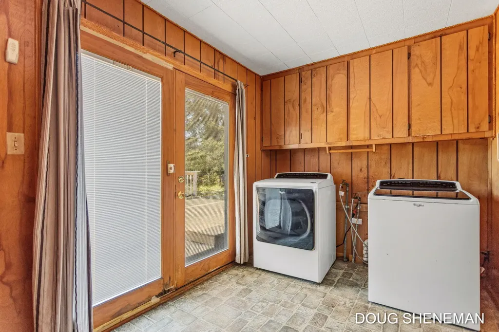 1197 Beechwood Drive Georgetown Charter Township MI 49428