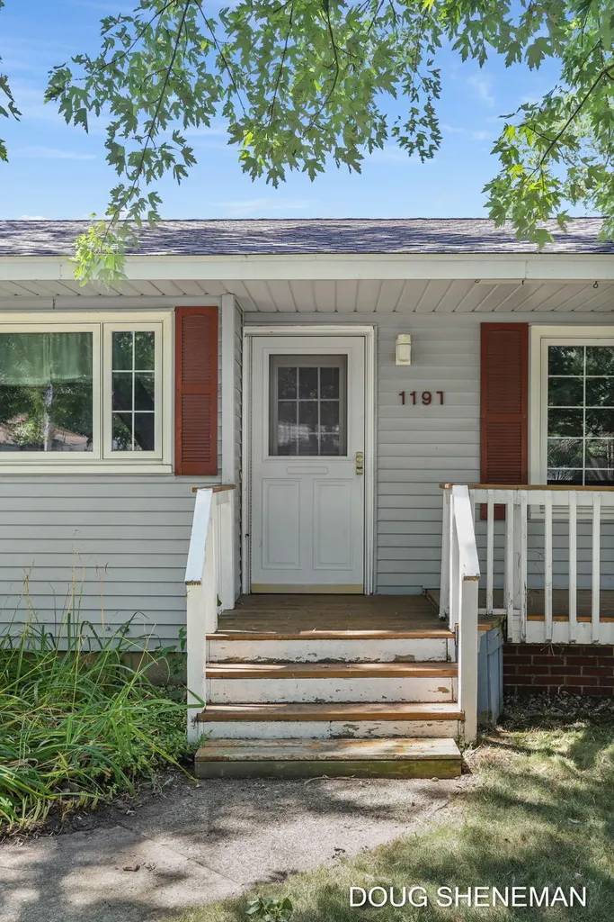 1197 Beechwood Drive Georgetown Charter Township MI 49428